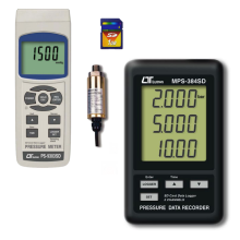 hand held pressure and vacuum meters